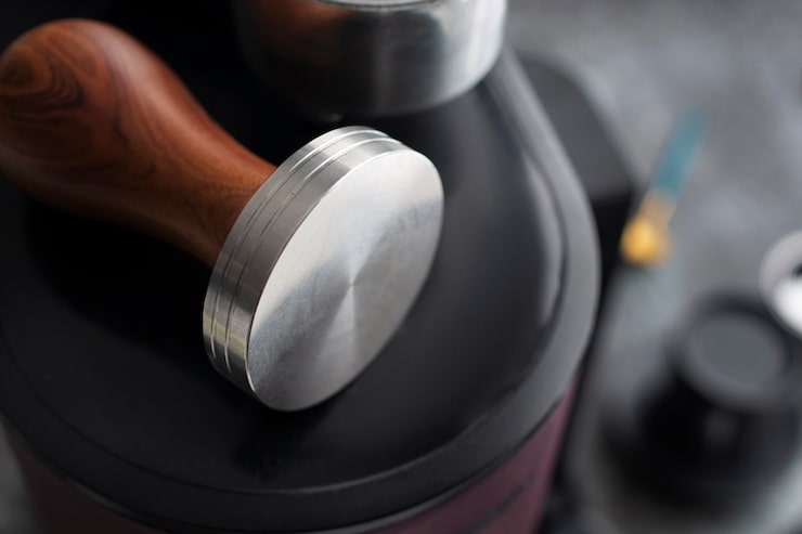Macro shot of a stylus cutting a lacquer disc